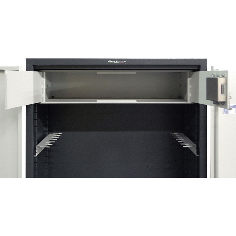 Бронированный сейф 3000 Bordogna для хранения архивных документов