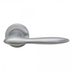 SUN 2 Qbe Line Handle с современной моделью Rosette с дизайном отверстий Mariani Becchetti