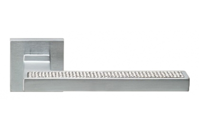 Краткое описание сетки матовый хром Ручка двери на Rosette Linea Cali Кристалл