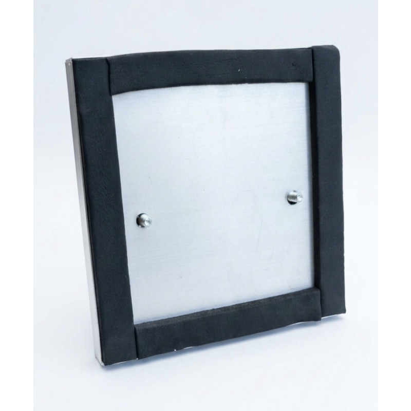 Герметичная заглушка от затопления для приямка окна 25x25 см